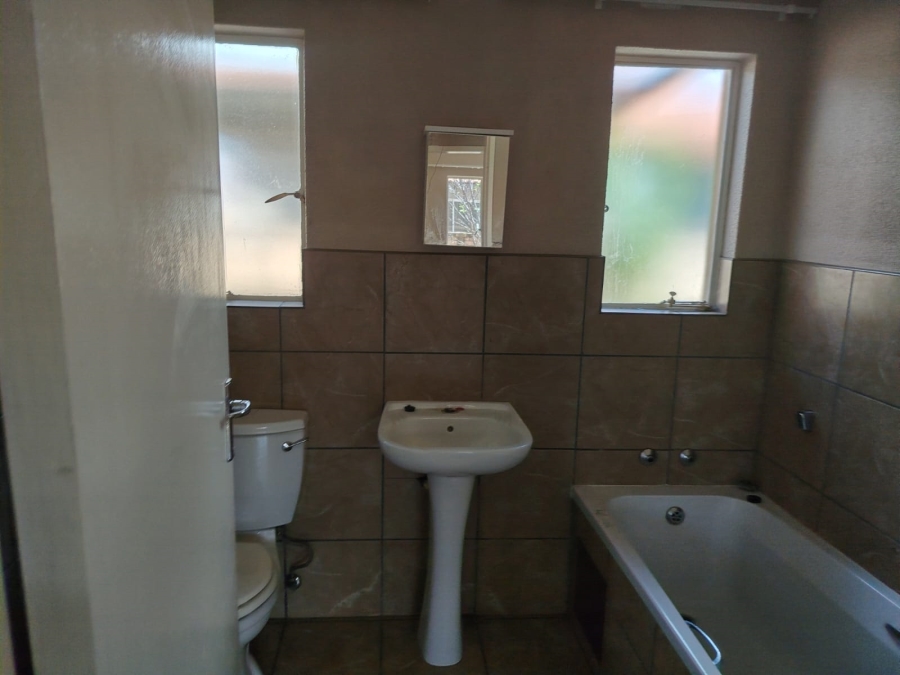 3 Bedroom Property for Sale in Waterkloof Hill Estate North West